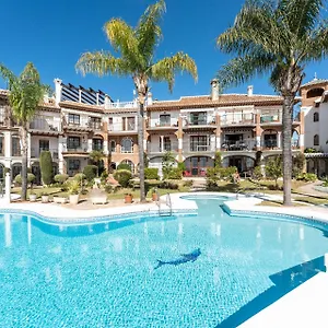 malagasuite-mijas-golf-paradise.1costadelsol.com/